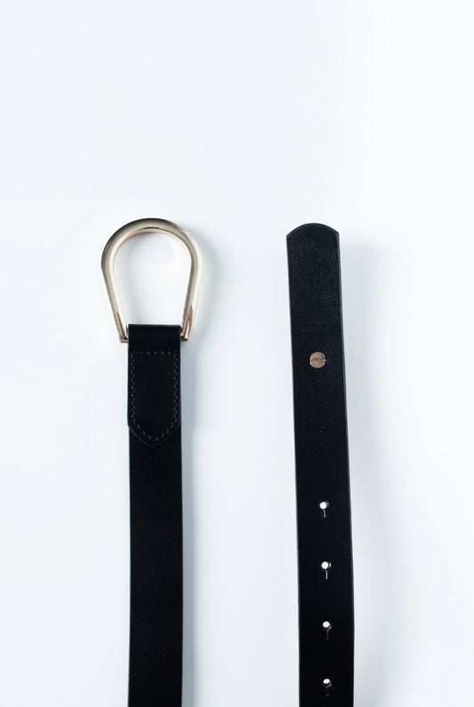 CEINTURE-AVEC-BOUCLE-OVALE-femmebranchee