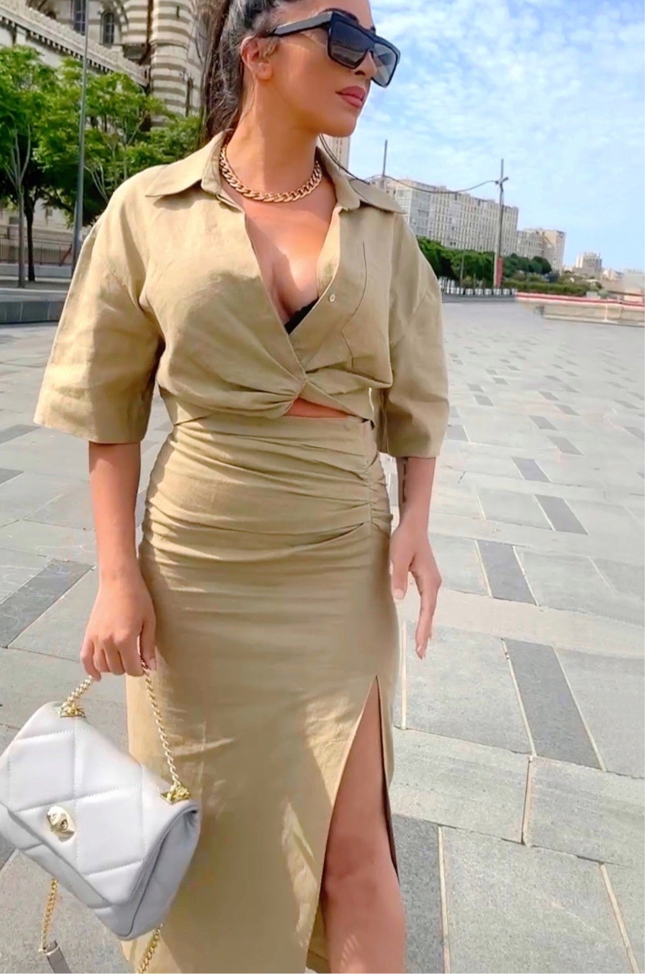 Ensemble-chemise-et-Jupe-en-lin-femmebranchee