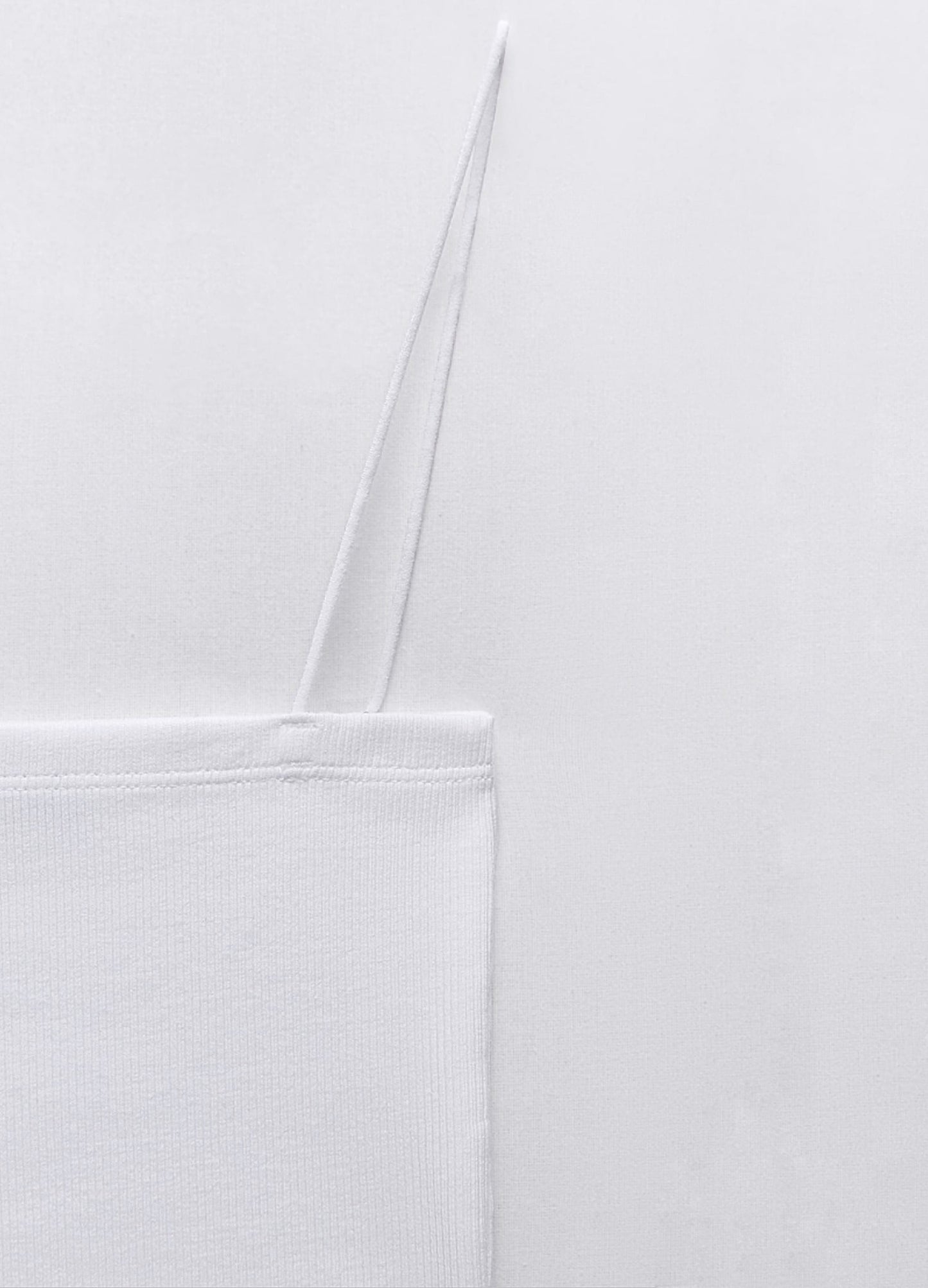 haut blanc femmebranchee