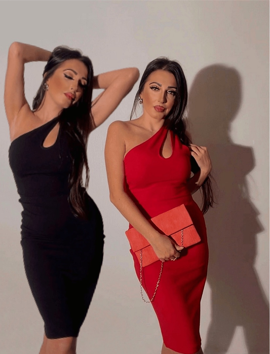 ROBE ASYMÉTRIQUE À DÉCOUPE FEMMEBRANCHEE