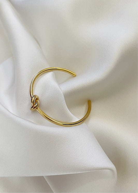 bracelets-noeud-femmebranchee