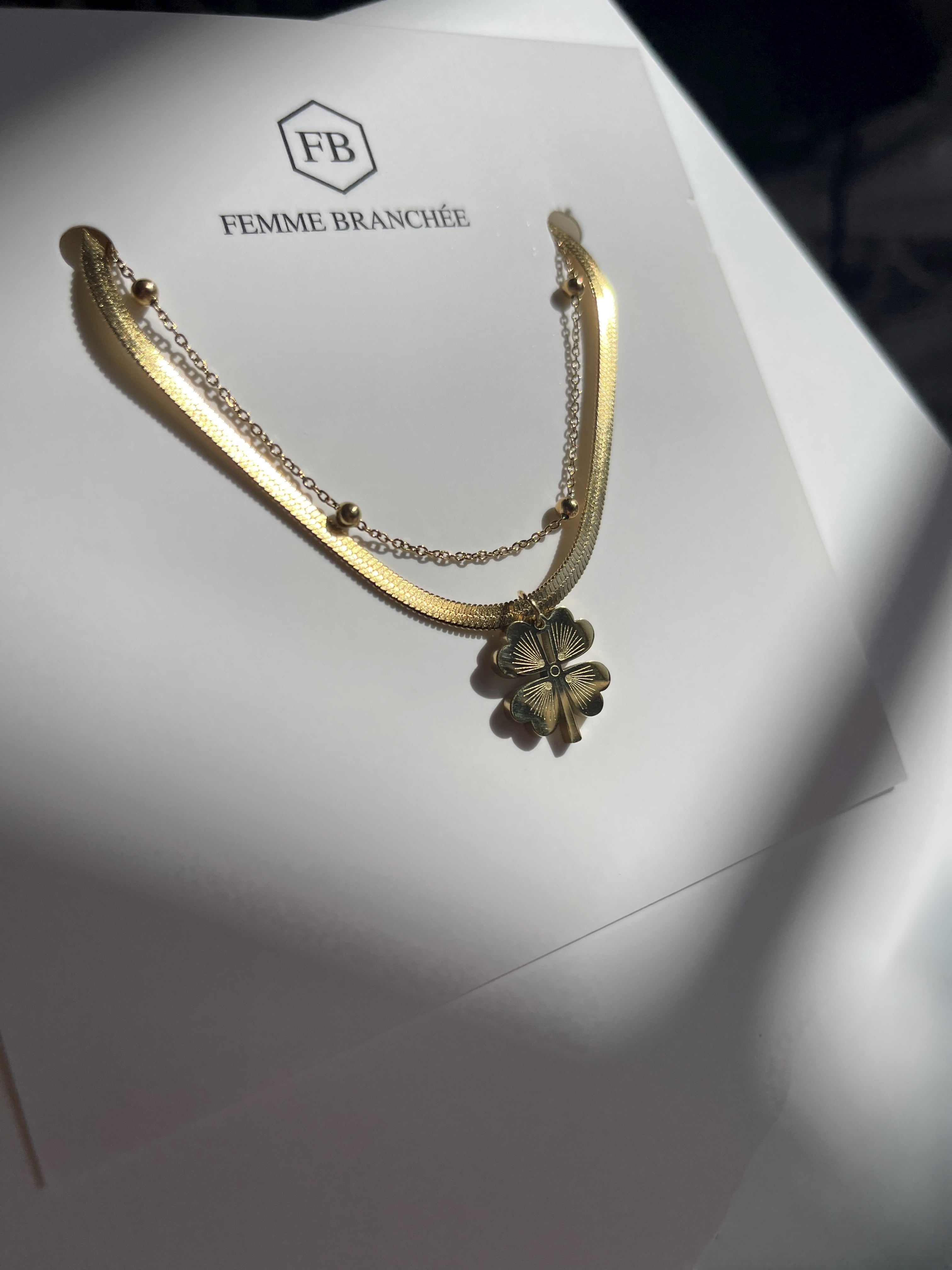 DOUBLE GOLD CLOVER CHAIN ​​BRACELET