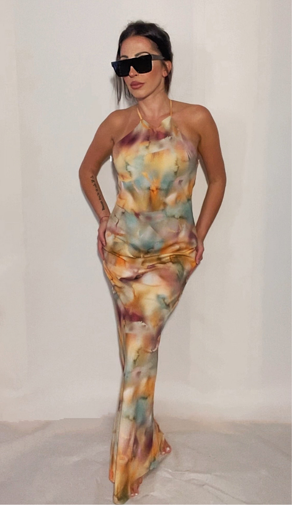 AMERICAN NECKLINE DRESS