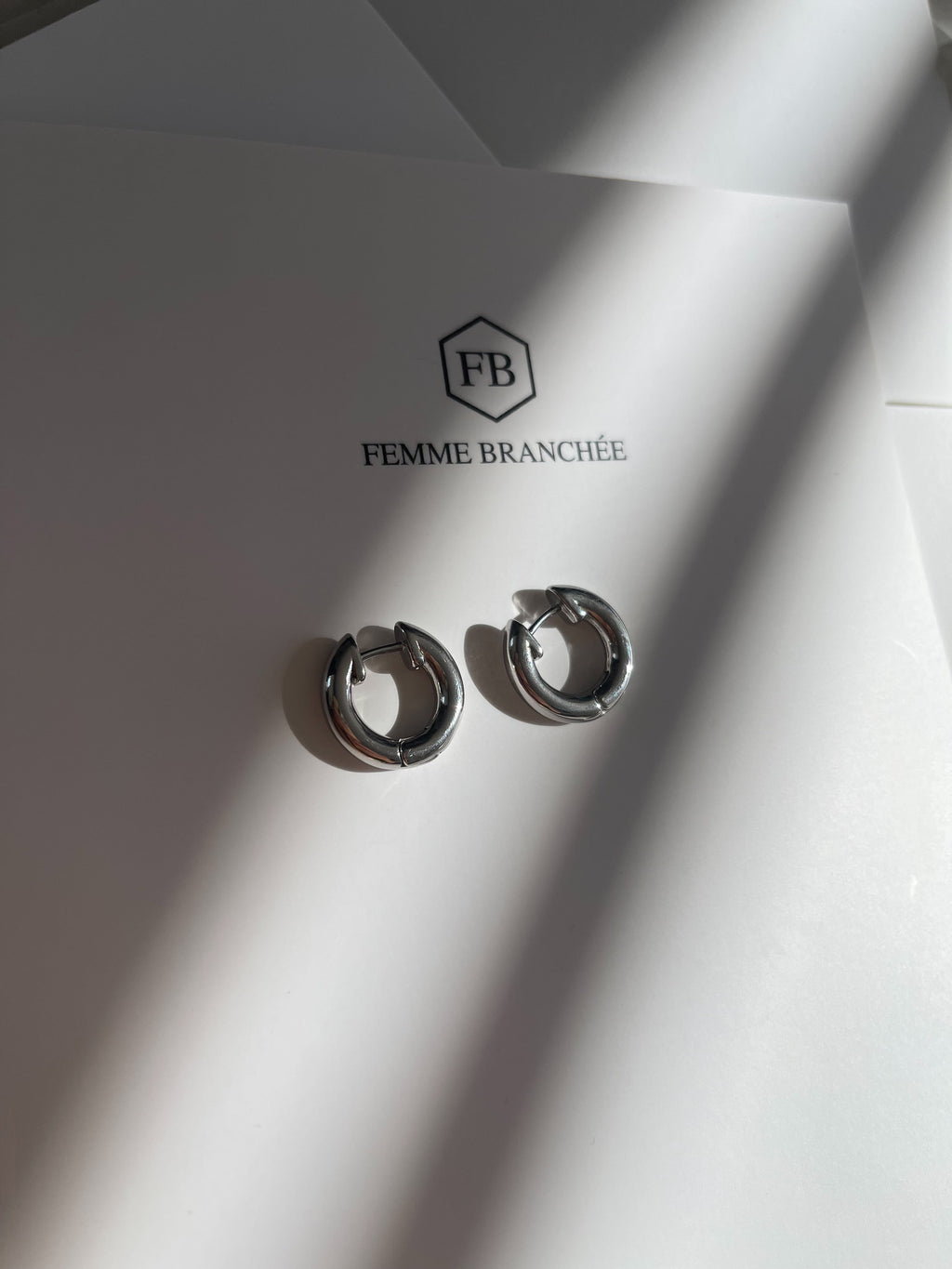 BOUCLES D'OREILLES MINI CRÉOLES