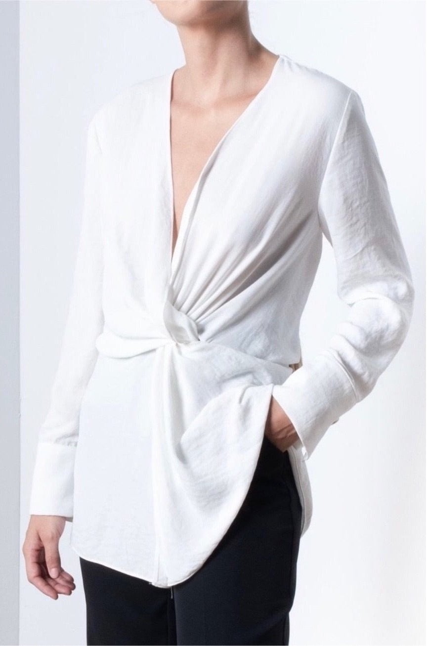 CHEMISIER-AVE- DÉTAIL-DE-NŒUD-femmebranchee