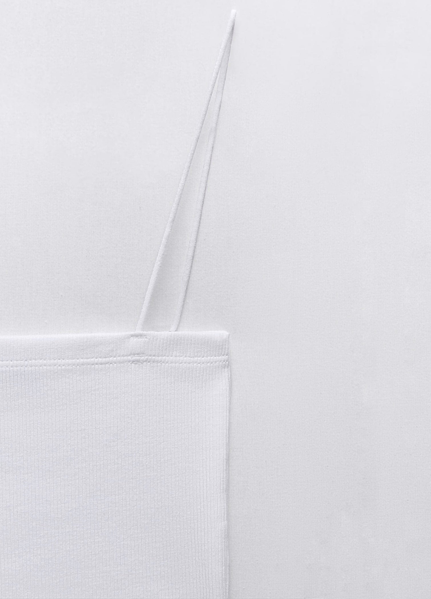 haut blanc femmebranchee